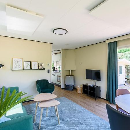 Gezellig Chalet Aan De Veluwse Bosrand 푸텐 외부 사진