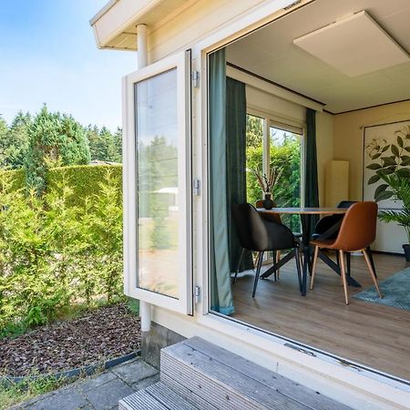Gezellig Chalet Aan De Veluwse Bosrand 푸텐 외부 사진