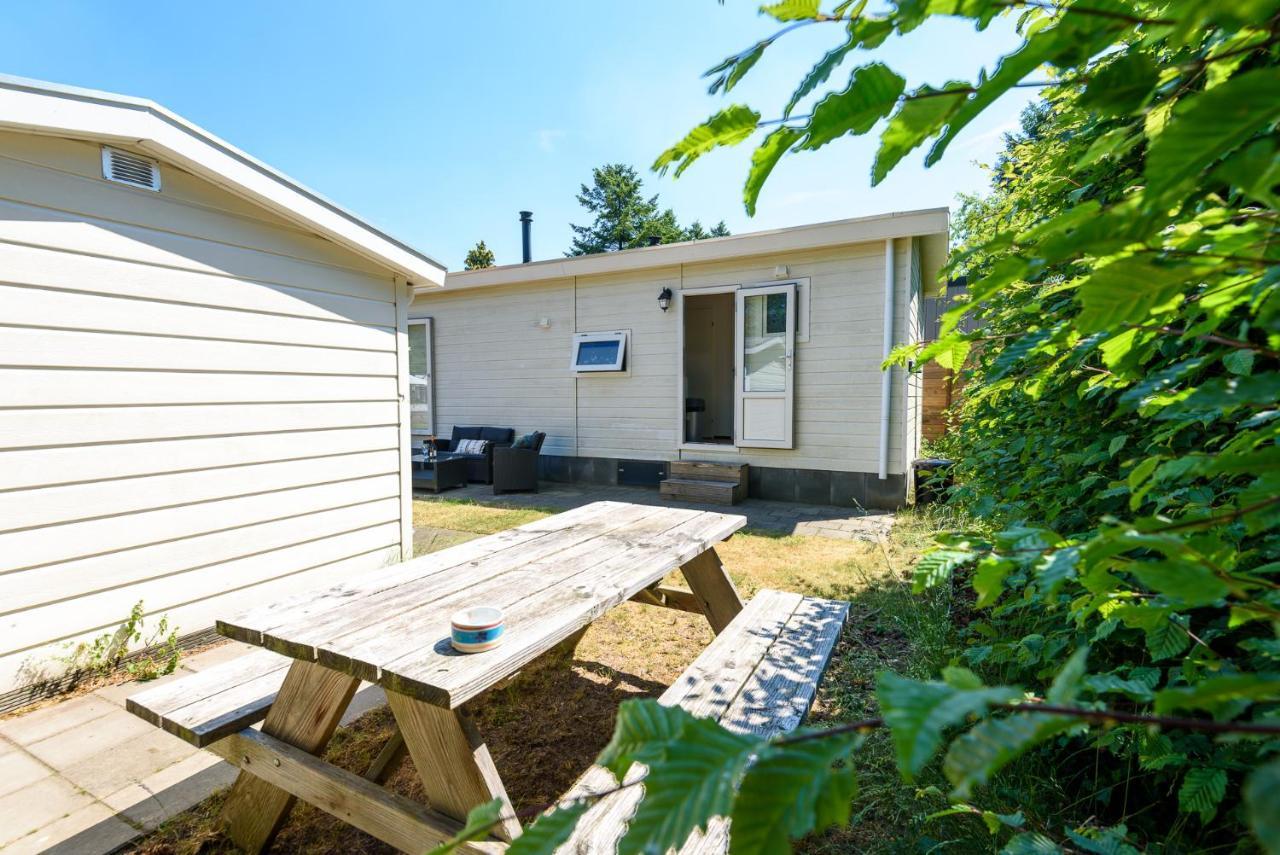 Gezellig Chalet Aan De Veluwse Bosrand 푸텐 외부 사진